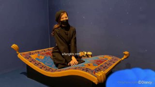大神路边按摩足疗小店窗户外偸拍技术很牛逼的肥臀少妇